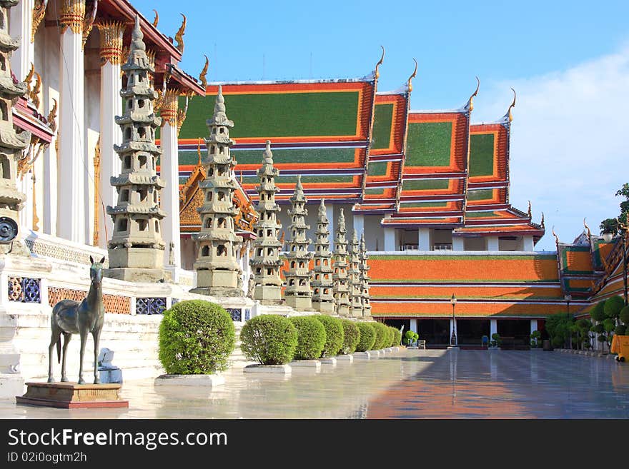 thai temple