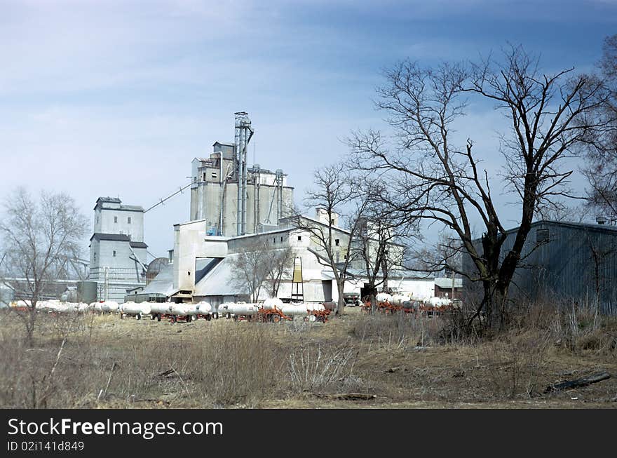 A mid-western grain elevator used to store harvested farm crops.