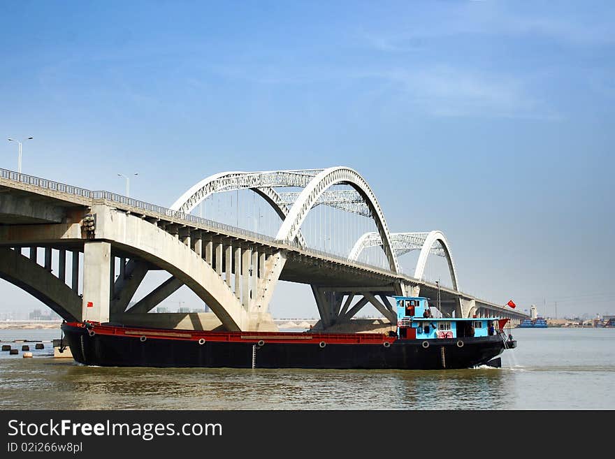 Shengmi Bridge in Nanchang, China, summer shooting