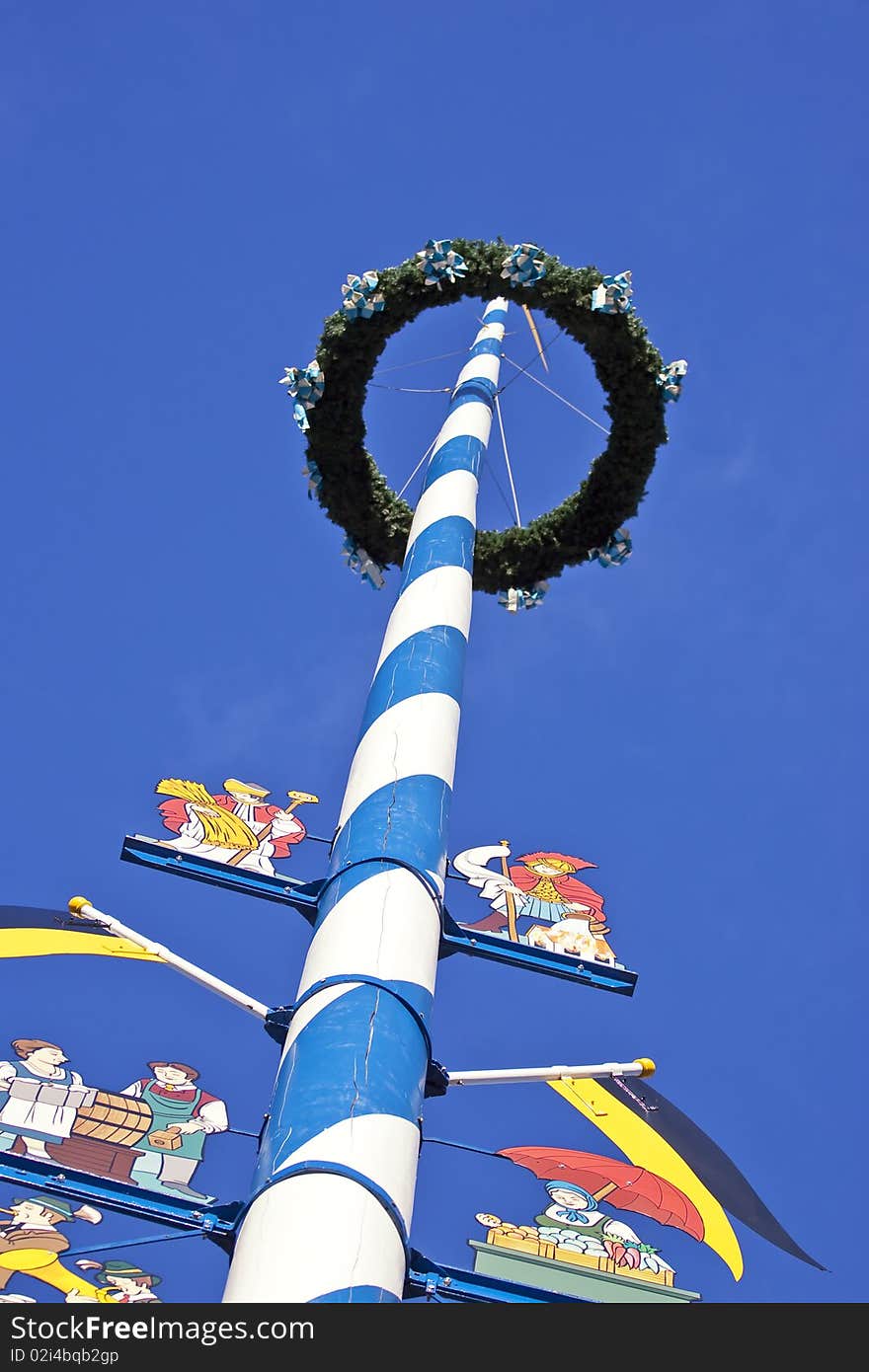 Maypole in Munich