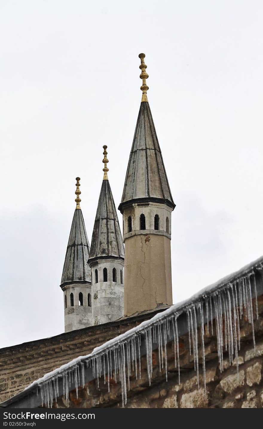 Turkey, Istanbul, Topkapi Palace, roof ornaments