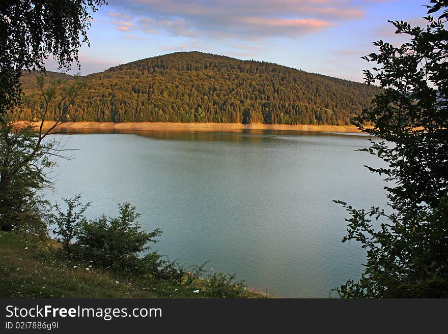 Mountain Lake (Bicaz - Romania)