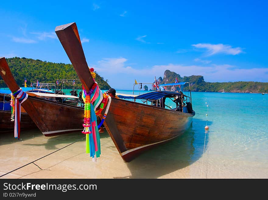 Boat in the bay