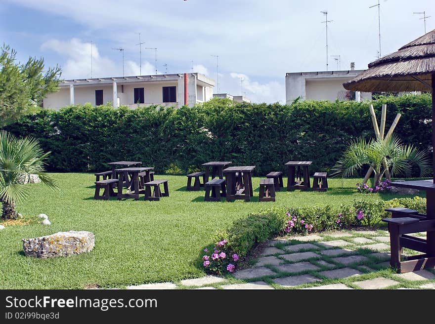 A curate garden with plants and flower