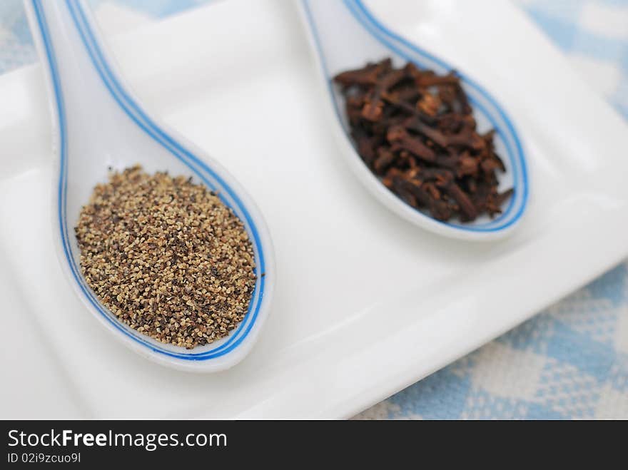 Spices and seasoning as food ingredients