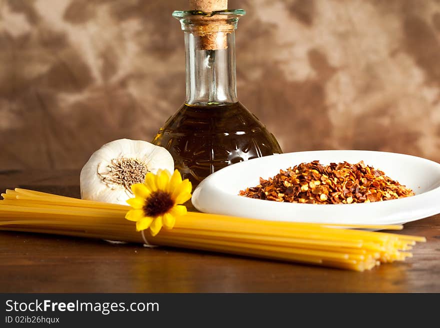 Spaghetti With Garlic And Oil Chilli Sauce