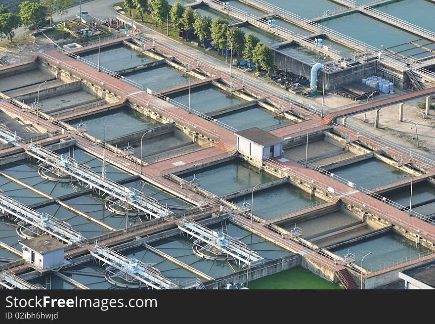 Pools at the water-polluted station