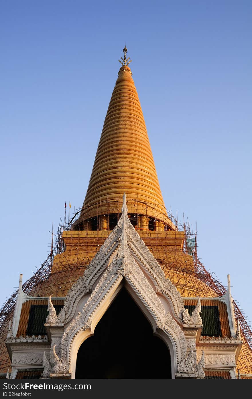 Thai style stupa in the evening. Thai style stupa in the evening.