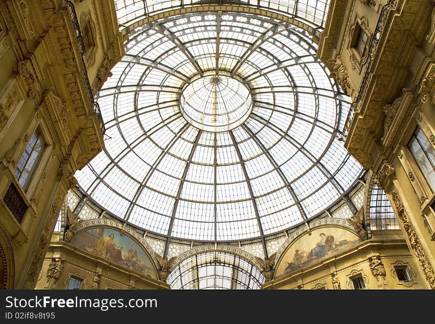 Galleria Vittorio Emanuele in Milan