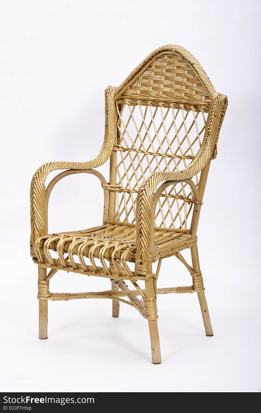 This image shows a high chair made of wicker. This image shows a high chair made of wicker