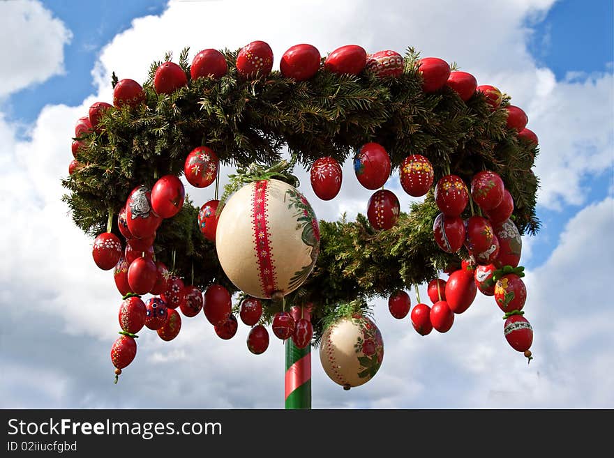 Painted eastereggs on a wreath,