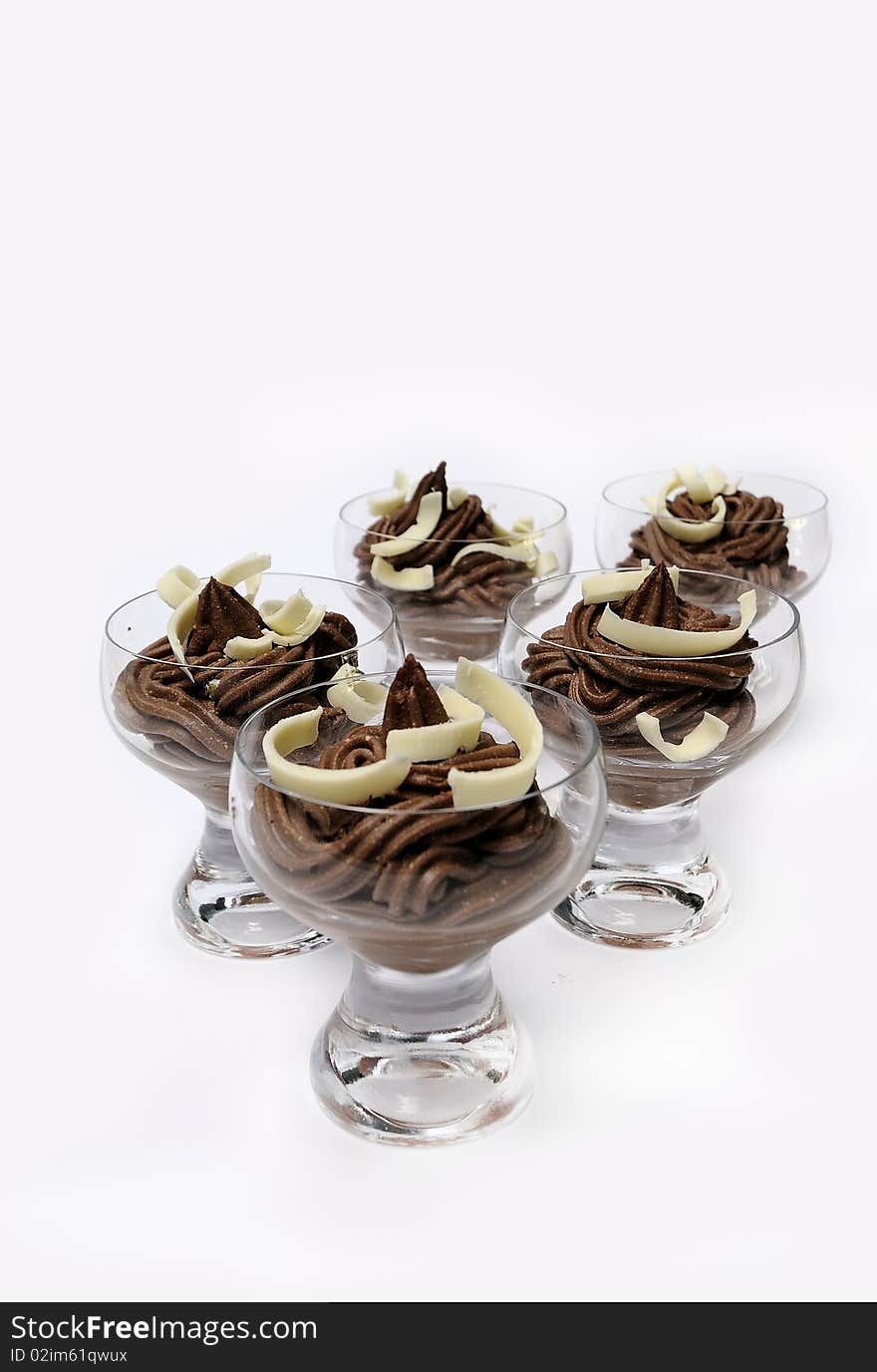 Italian mascarpone dessert with chocolate