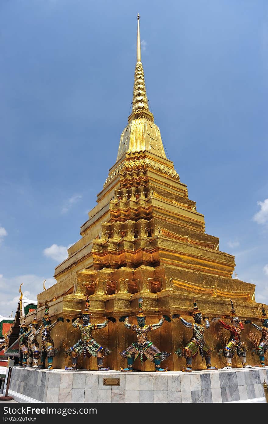 Blue sky in sunny day at wat aroon bangkok thailand. Blue sky in sunny day at wat aroon bangkok thailand