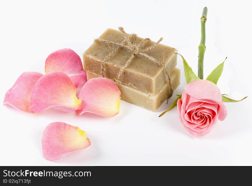 Soap from roses