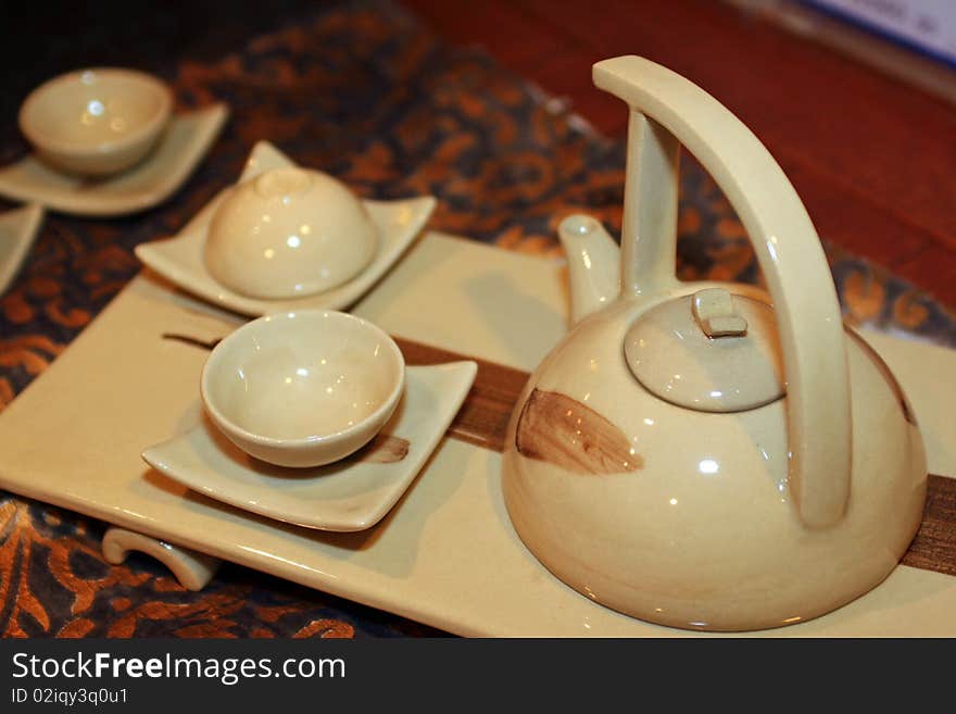 Teapot and cup