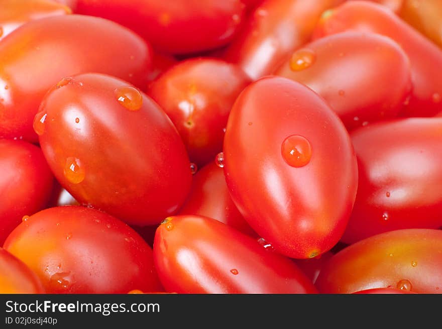 Red fresh tomatos with drop on it. Red fresh tomatos with drop on it