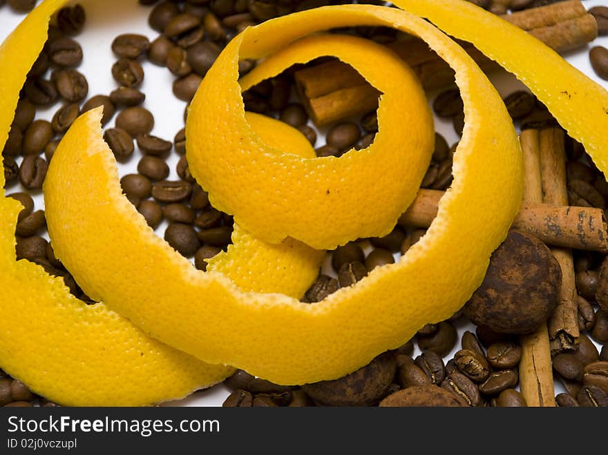 Yellow peel in coffee beans