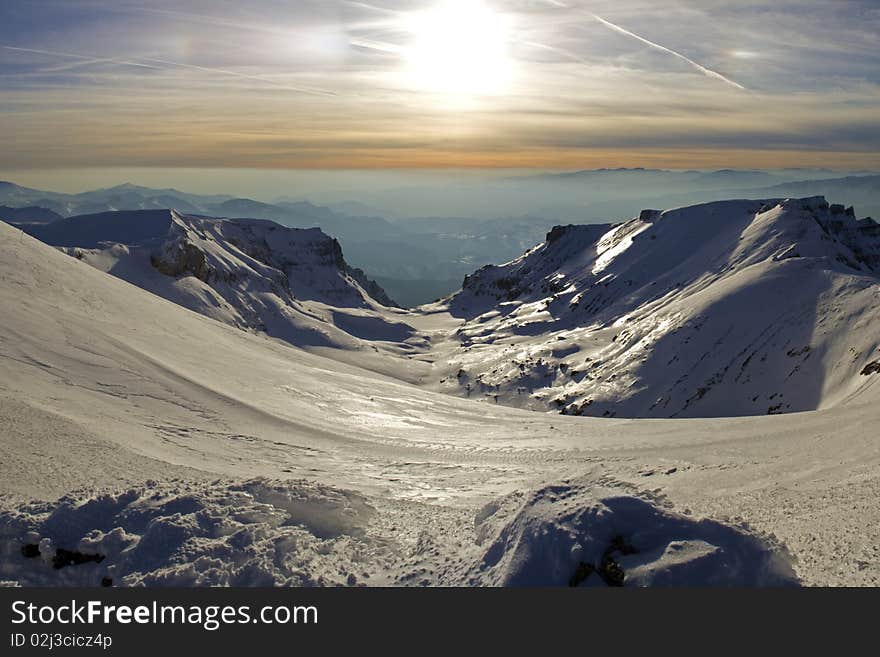 Extreme low temperature at sunset