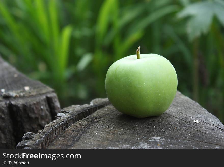 Green Apple