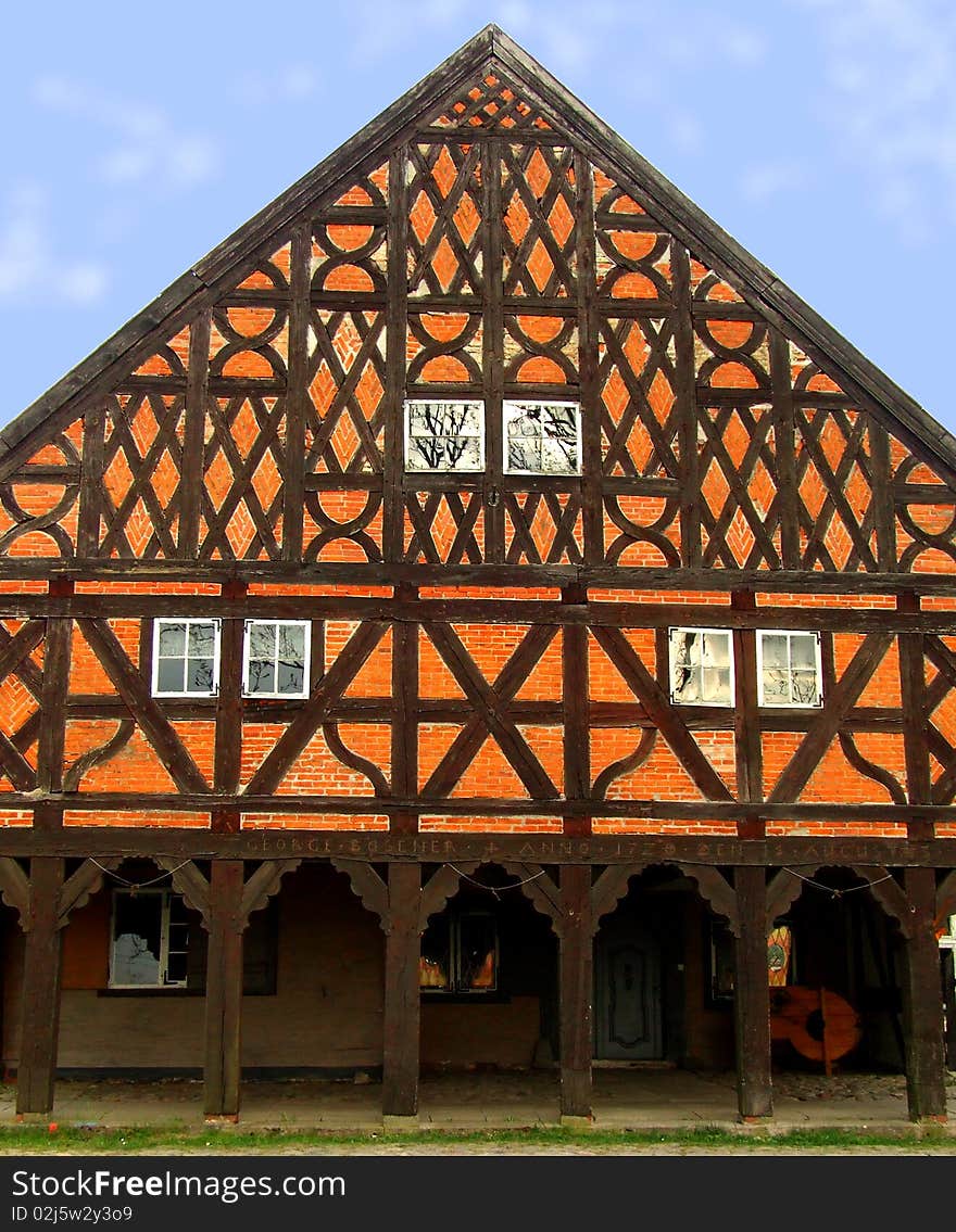 Brick and half-timbered house in Trutnowy