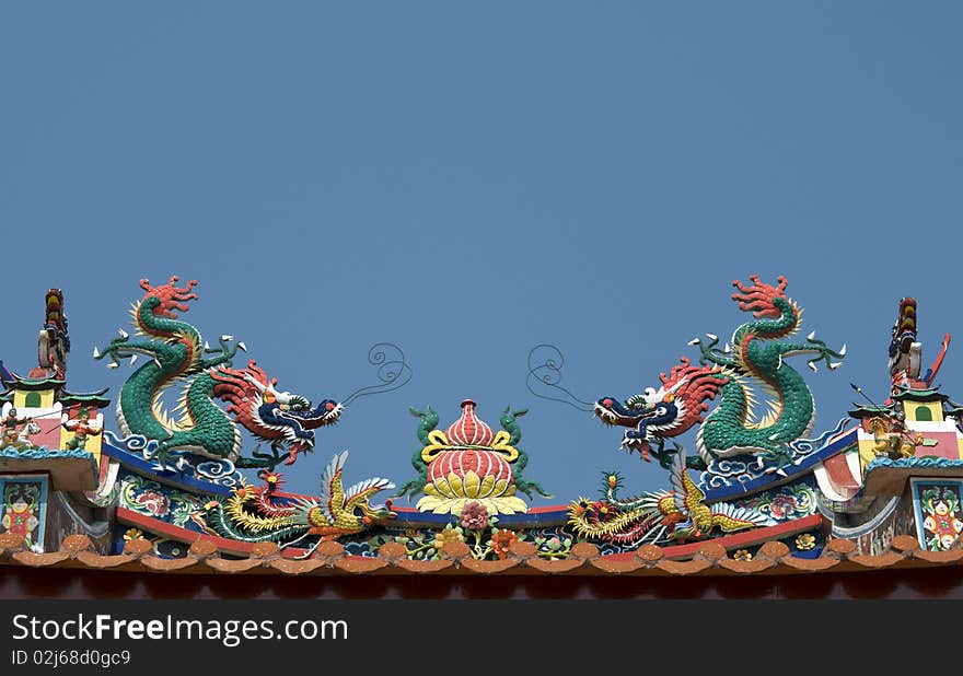 Dragon sculpture on temple's roof