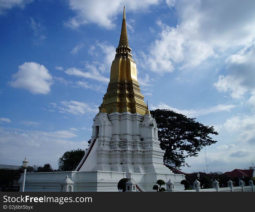 Pagoda in Ayutthaya.It located near by the river bank