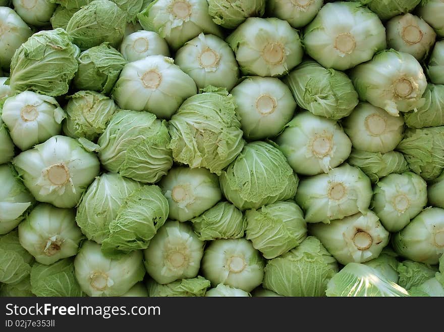 Lots of Chinese cabbage in a courtyard