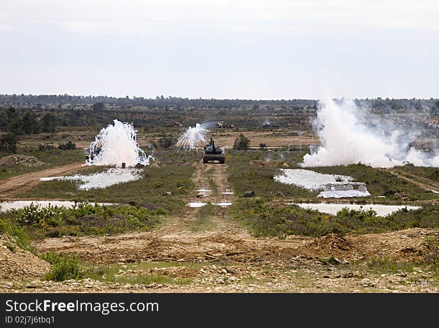 Live fire exercise with the Leopard 2A6 Tank. Making a smokescreen.