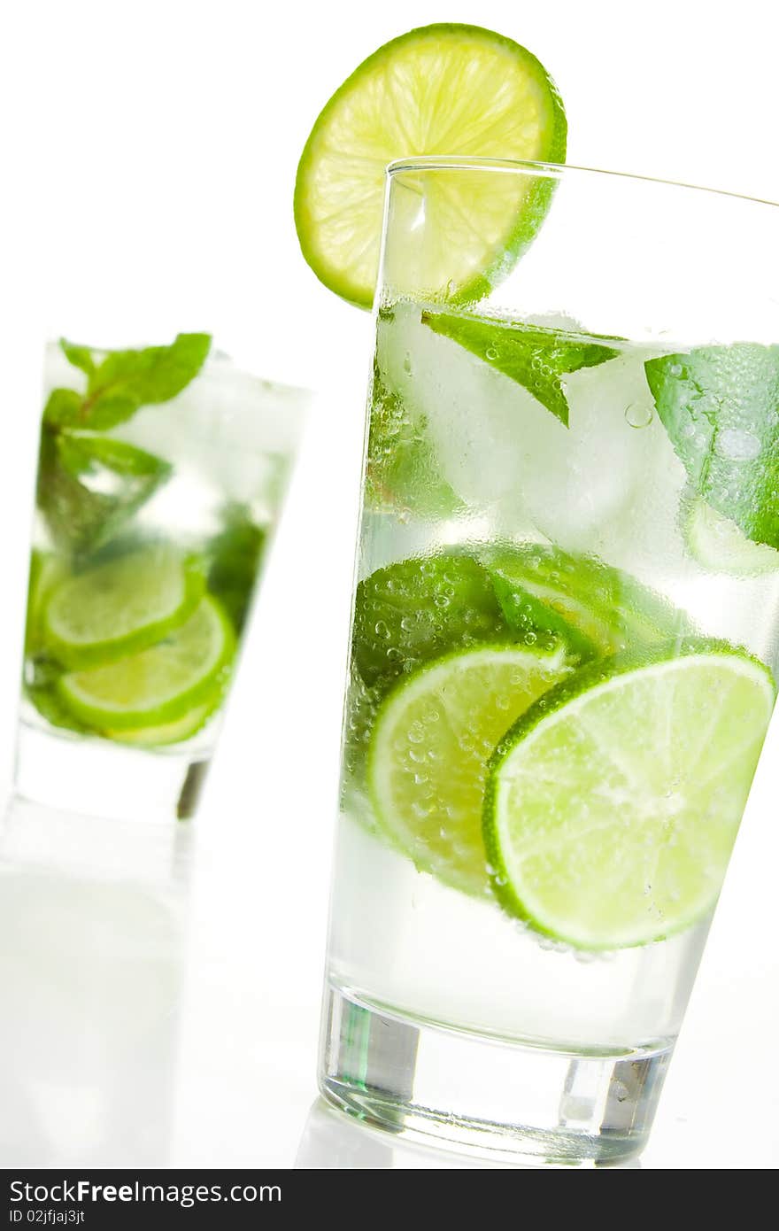 Ice cold mojito