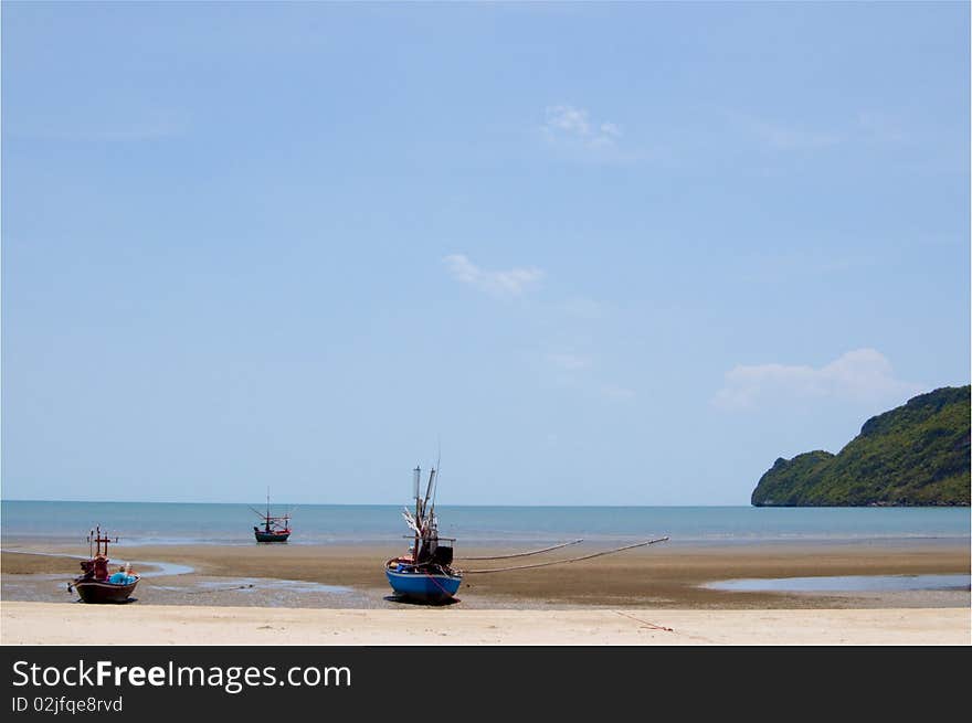 In the south of Thailand gulf province. Local people knew how to made fishering boat which can up-stand  even the sea was gone. In the south of Thailand gulf province. Local people knew how to made fishering boat which can up-stand  even the sea was gone.