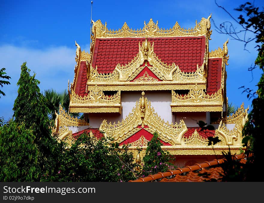 Georgetown, Malaysia: Great Hall at Burmese Temple