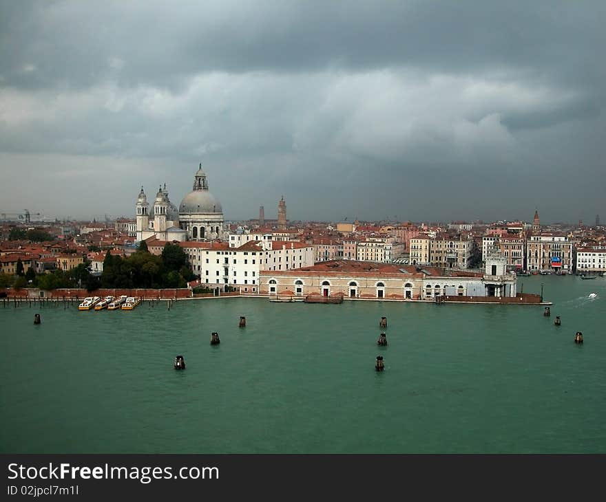 Venecian city and waterways