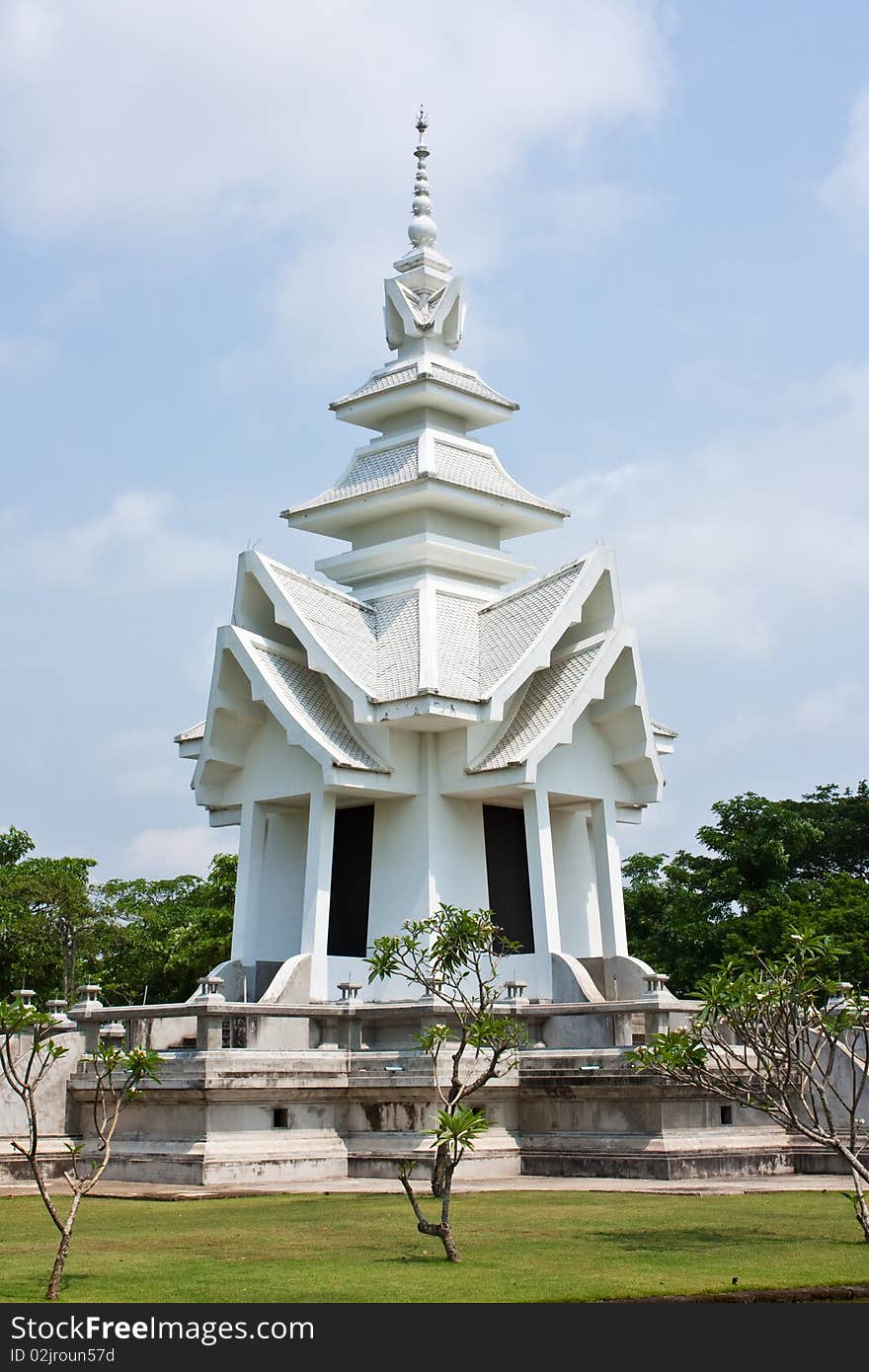 A hall at the white temple