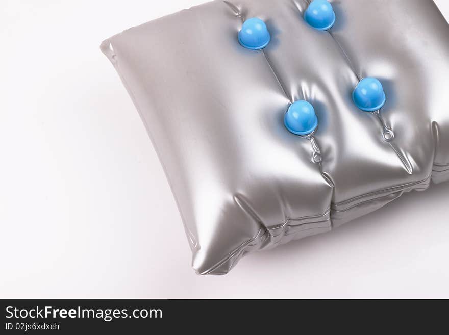 Inflatable electric massage device