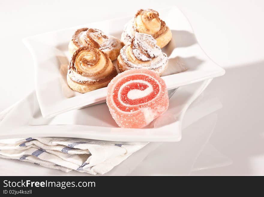 Sweet series: some shortbreads with powdered sugar