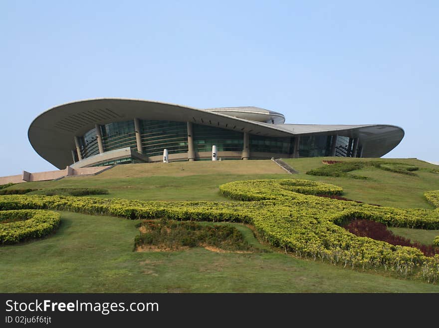 Putrajaya International Convention Centre (PICC) is Putrajaya's main convention and exhibition centre. Outstanding landmark of Putrajaya, PICC is located atop of a hill occupying area of roughly 5 acres.