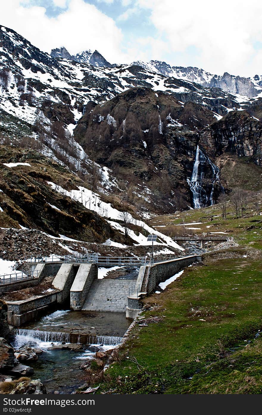 Dam with solar panel in Parco del Gran Paradiso, Italy. Dam with solar panel in Parco del Gran Paradiso, Italy