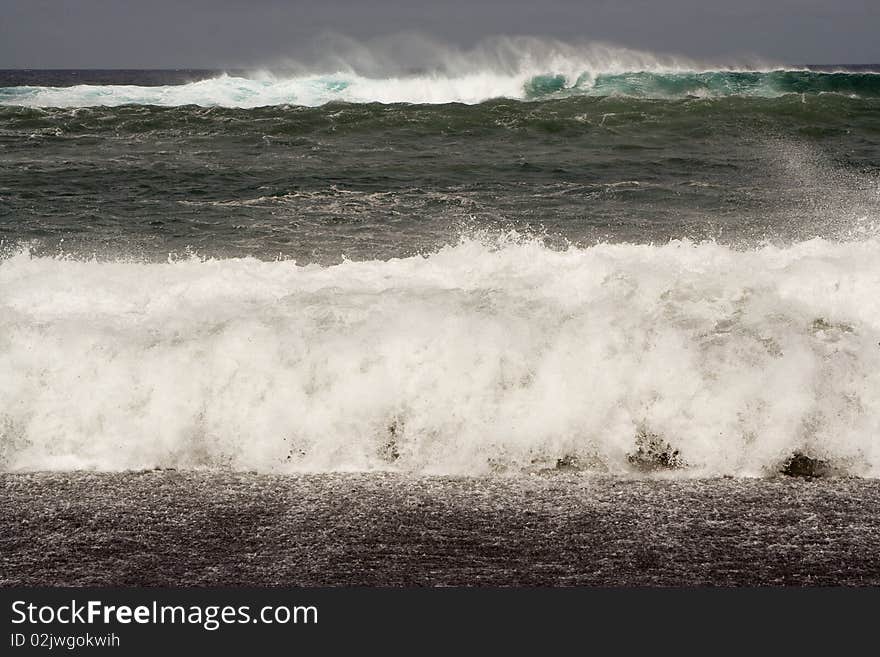 waves at the beach