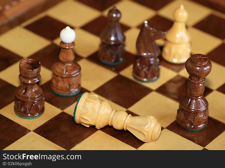 To play chess- play chess measure