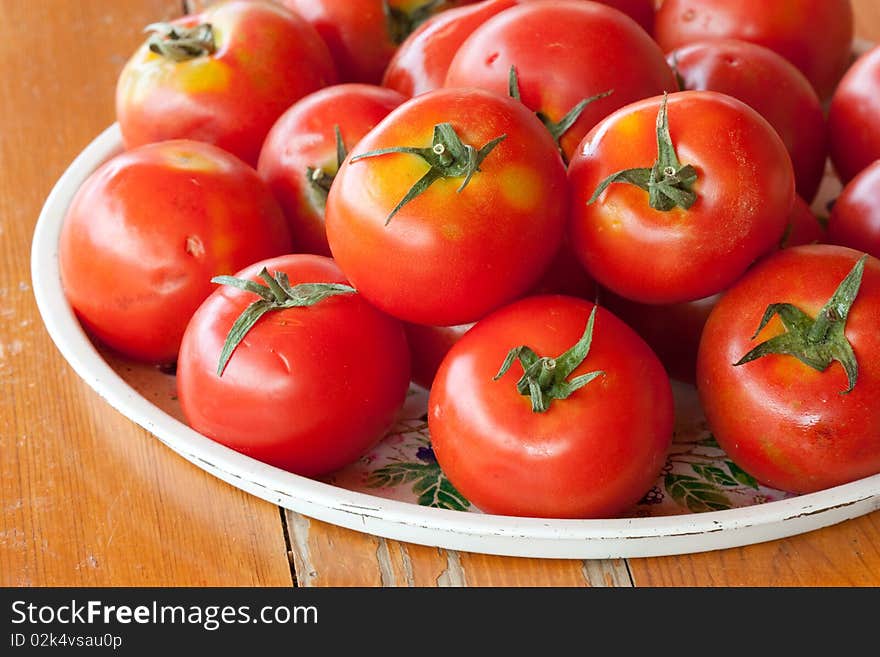 Tomatoes in tray