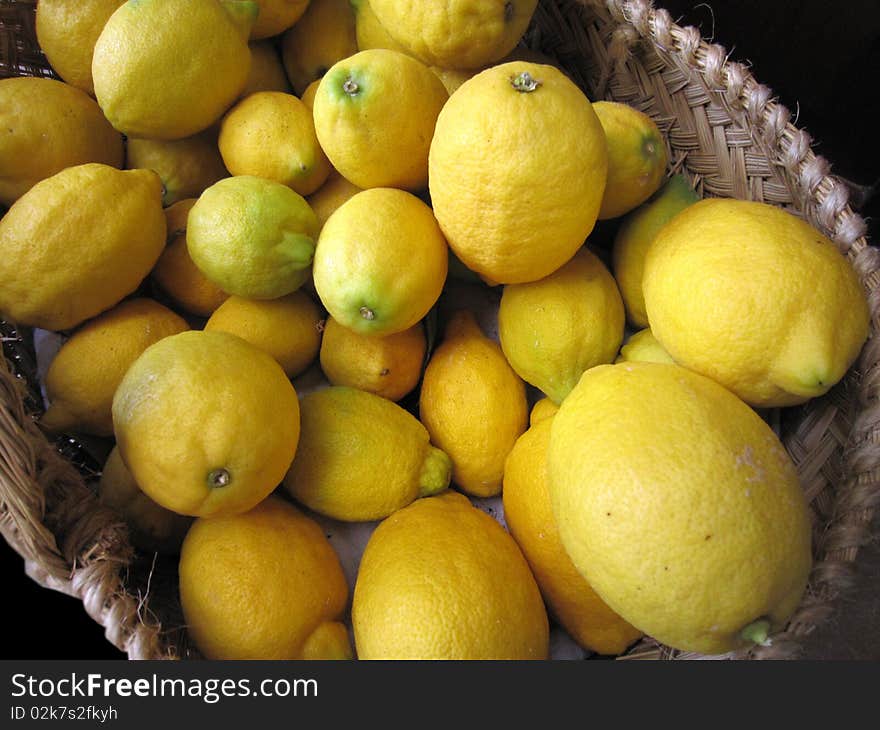 Lemons in a wooden basket