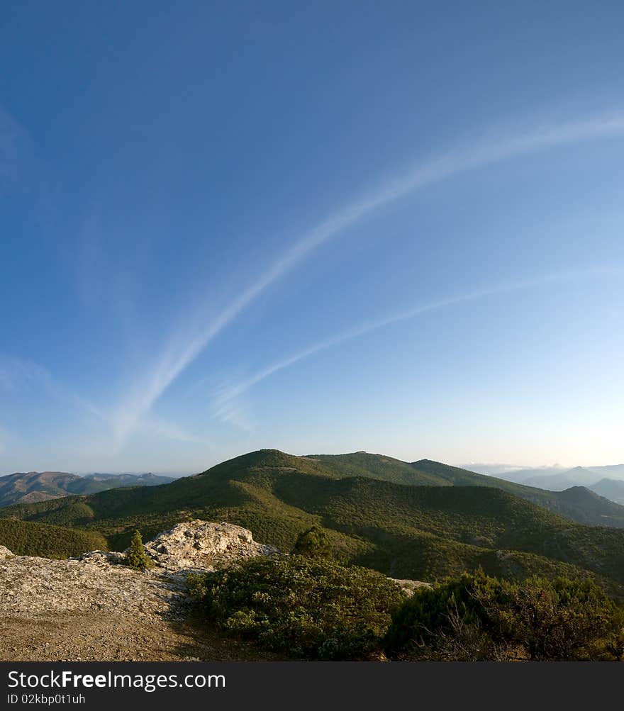 Crimea mountains, view to sky from tableland