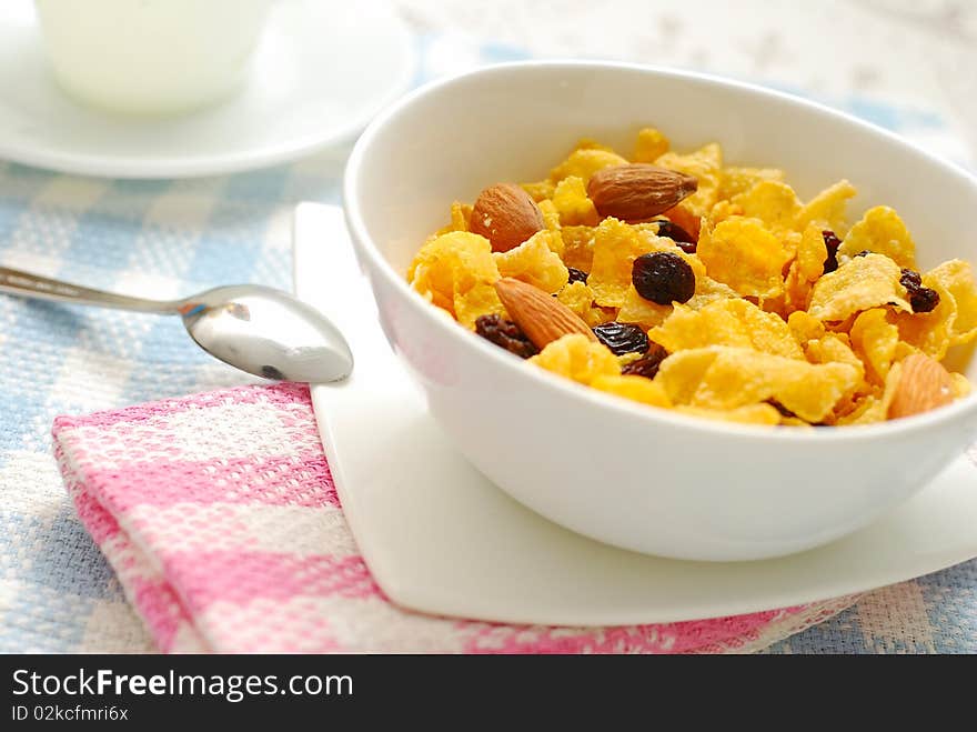 Healthy breakfast cereal