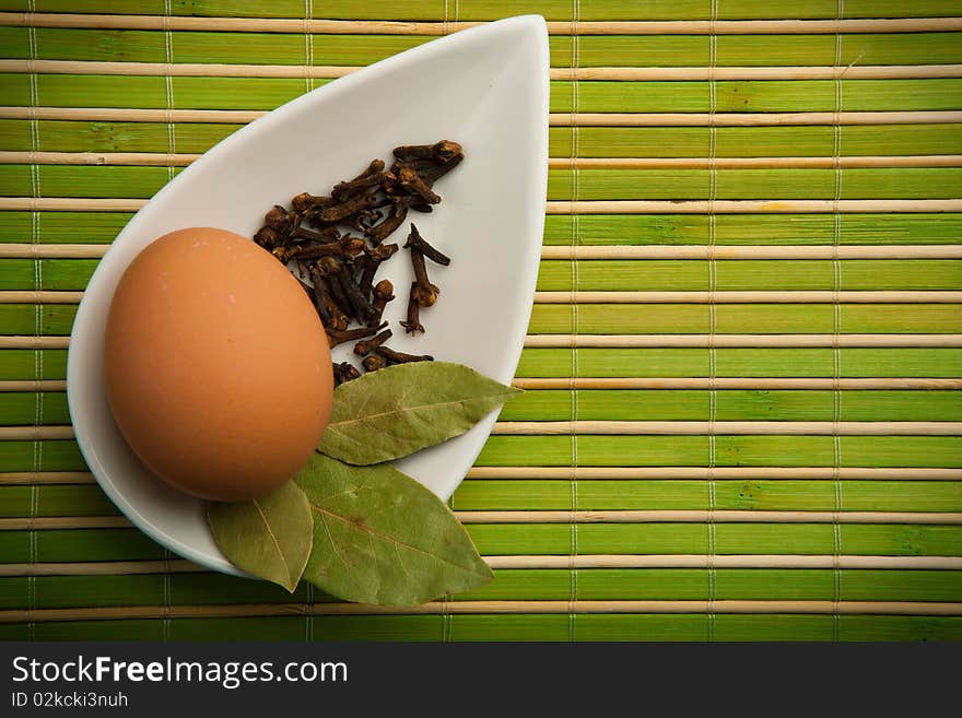 Egg And Laurel Leaves