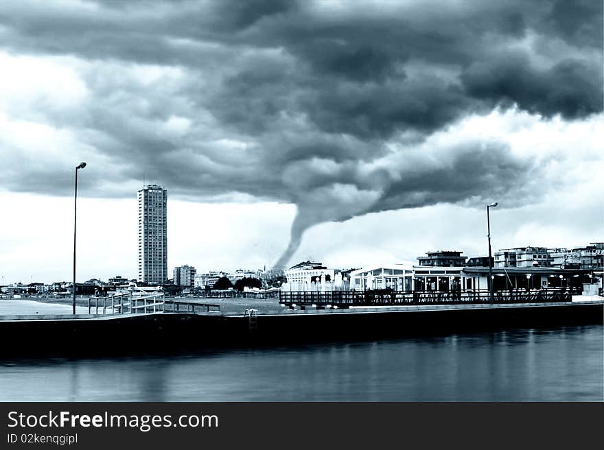 Tornado incoming on the city