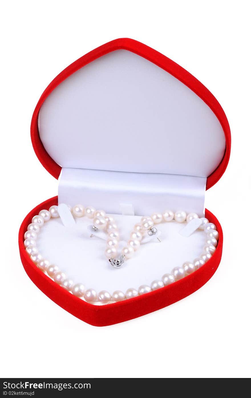 Pearl necklace in gift box isolated on white