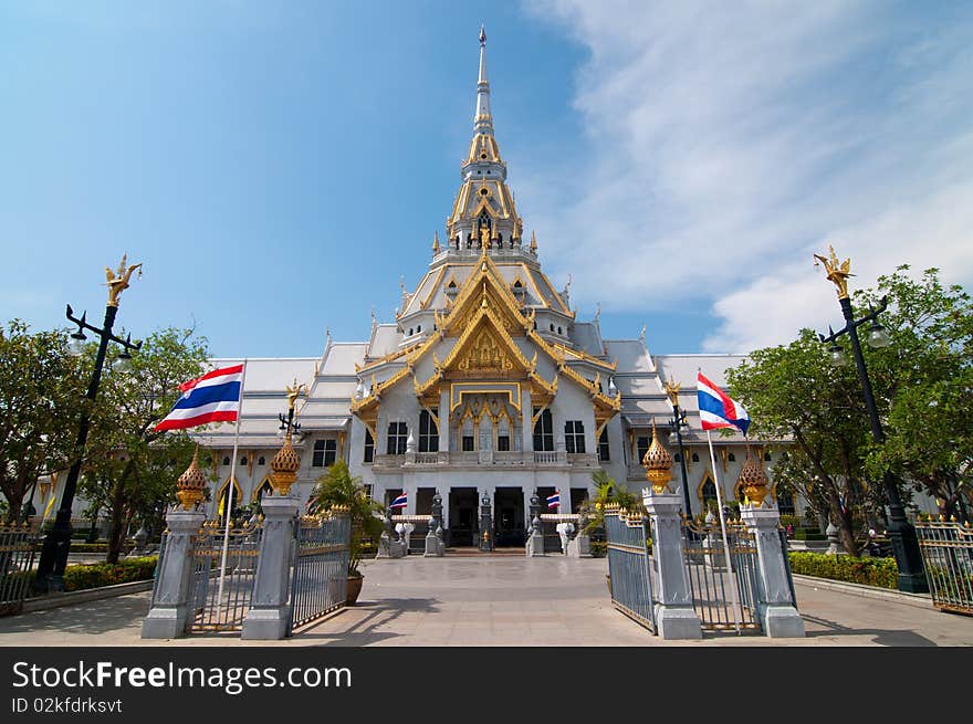 Sothorn Wararam Voraviharn Temple at Chachoengsao city in Thailand. Sothorn Wararam Voraviharn Temple at Chachoengsao city in Thailand.