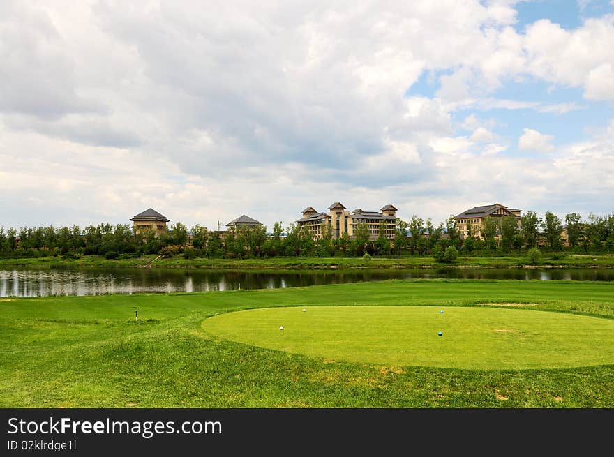 Small golf course villas side. Small golf course villas side.