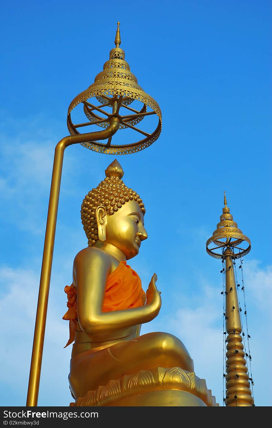 Image of buddha and nice sky