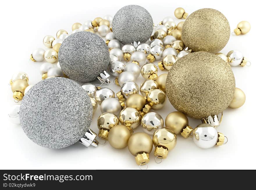 Full Pack Of Christmas Balls White